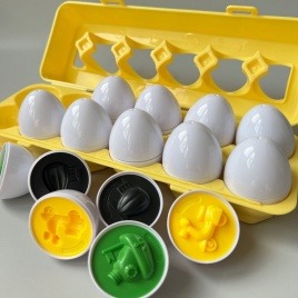 Обучающая игрушка сортер «Лоток с яйцами Транспорт» набор 12 яиц | По методике Монтессори